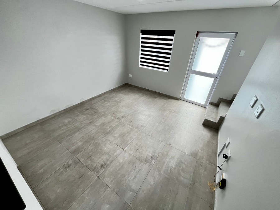To Let 3 Bedroom Property for Rent in Nahoon Valley Park Eastern Cape
